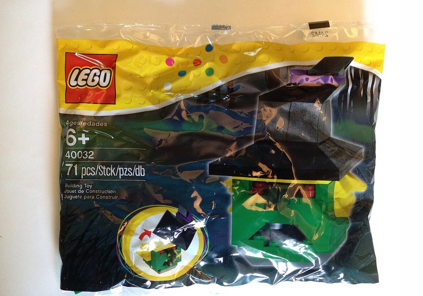 LEGO Halloween 2012 Witch Polybag 40032
