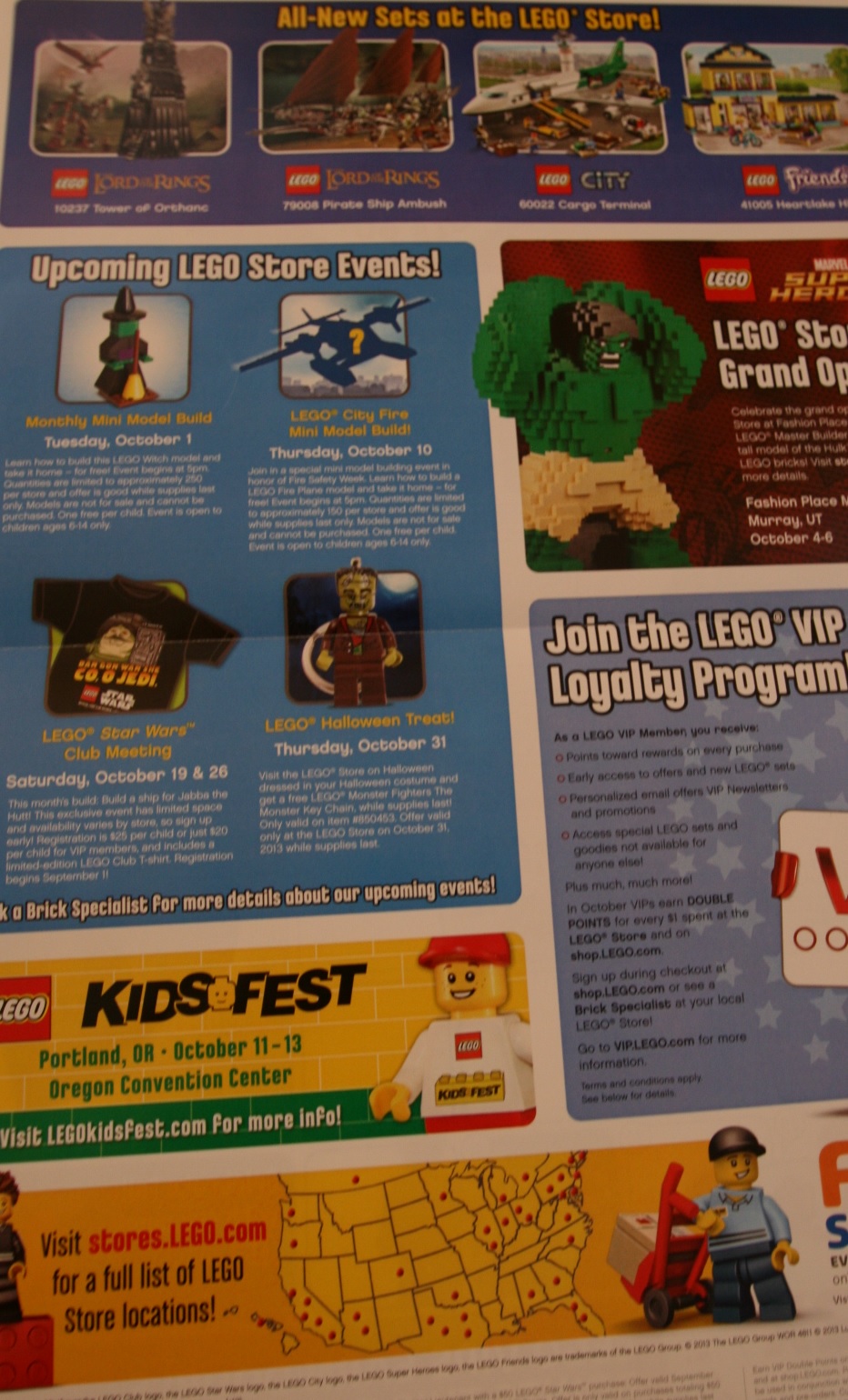 LEGO Store Calendar October 2013