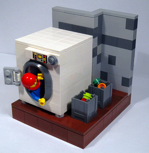 [MOC] Laundry Day