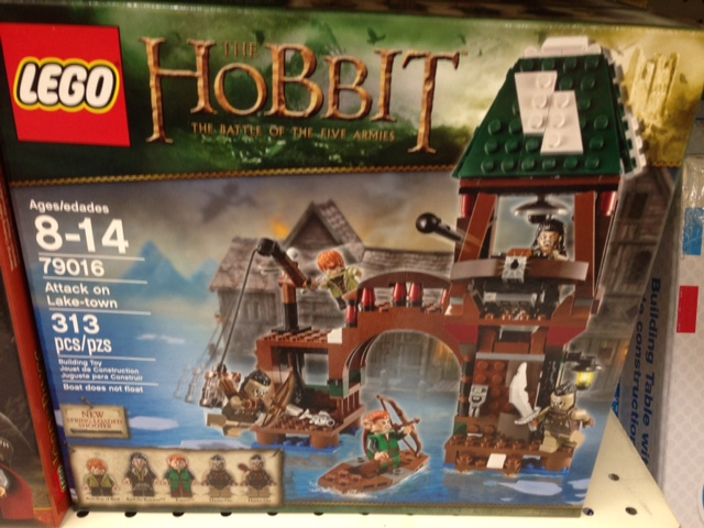 LEGO 79016 Attack on Lake-Town at ToysRUs