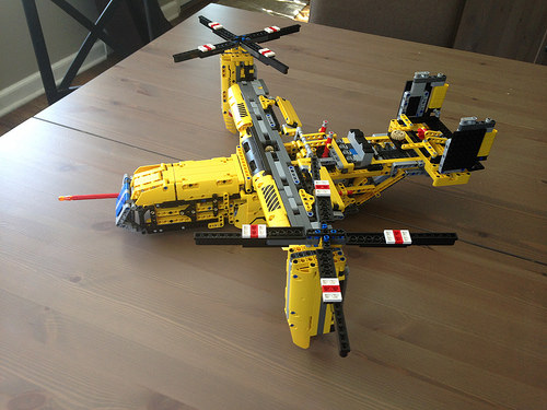 [MOC] Remote Controlled Technic V22 Osprey