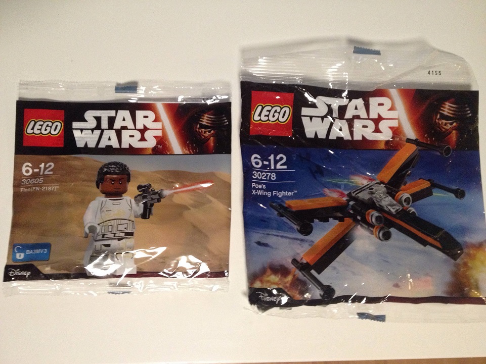 LEGO Star Wars 30605 Finn (FN-2187) Stormtrooper Minifigure and 30278 Poe's X-Wing Fighter Polybag Sets