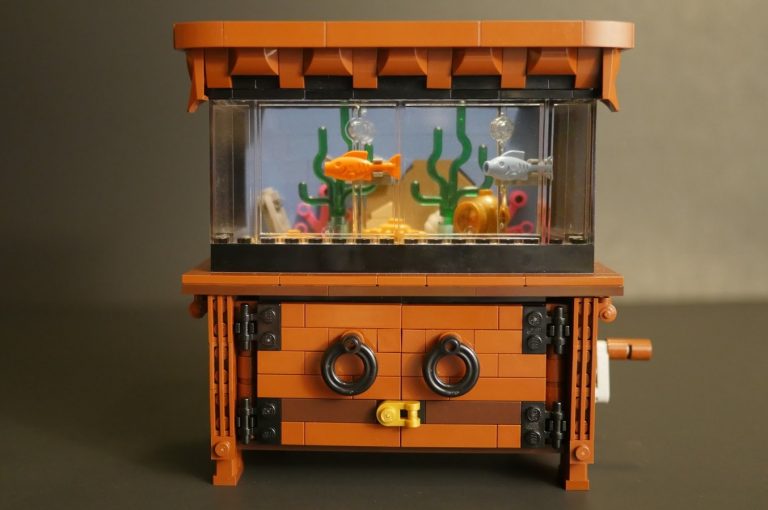 LEGO Ideas Clockwork Aquarium by mjsmiley