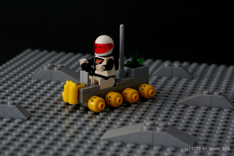 [MOC] LEGO Creation Heads Will Roll Rover by dr_spock
