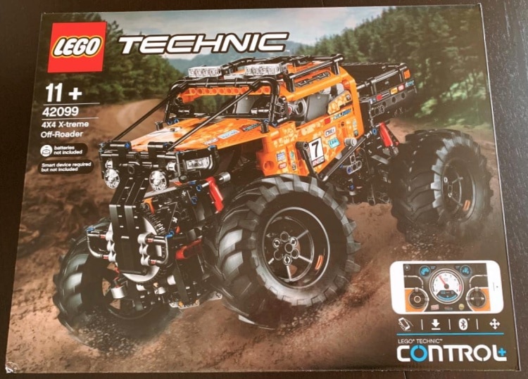 Køre ud tirsdag spænding LEGO Technic 42099 4x4 X-treme Off Roader Images - Toys N Bricks