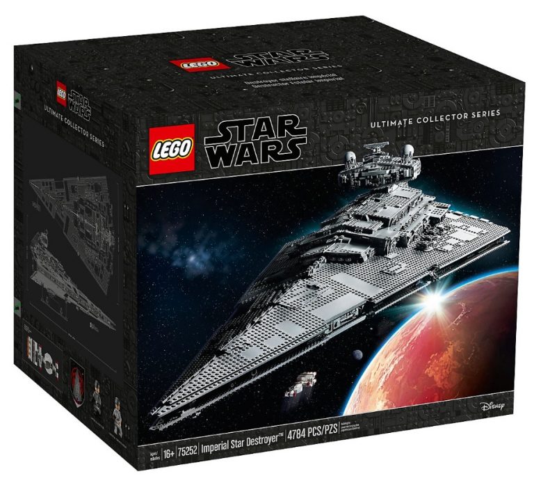 LEGO Star Wars UCS Imperial Star Destroyer 75252 Box