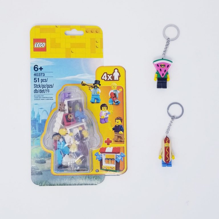 LEGO Fairground Bundle LEGOLand (40373 Fairground Minifigure Accessory Set, 853571 Hot Dog Guy Minifigure Key Chain, 854039 Watermelon Guy Minifigure Key Chain)