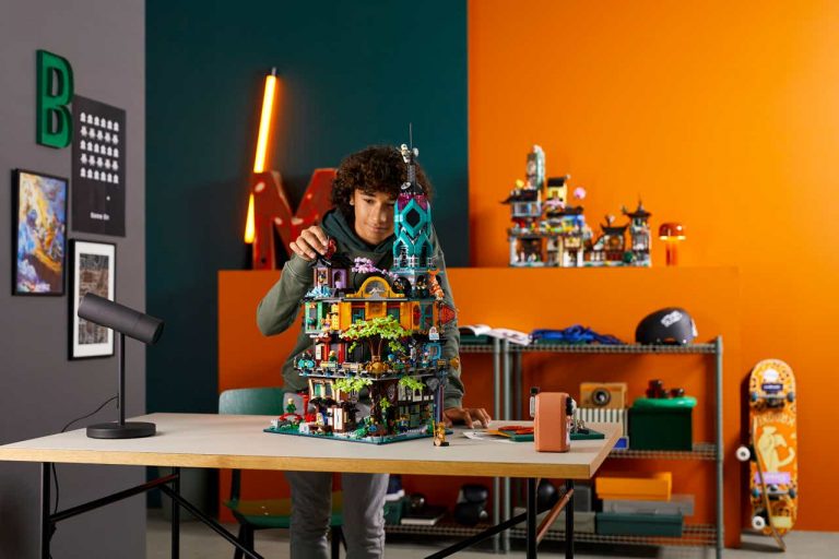 LEGO Ninjago City Gardens 71741 Lifestyle Image