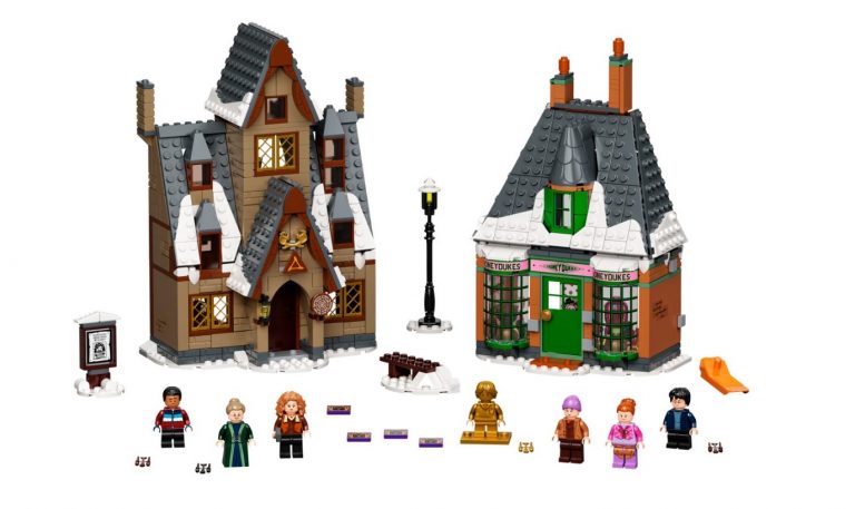 LEGO Harry Potter 76388 Wizarding World Hogsmeade Village Visit