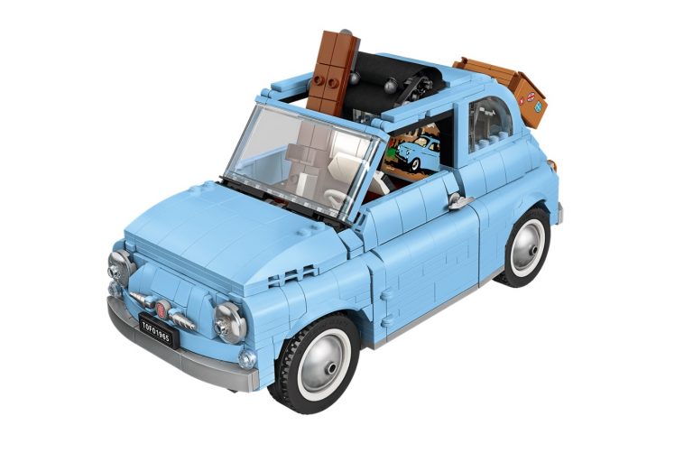 2021 LEGO Creator Expert 77942 Fiat 500 (Blue Color) - September 2021 Release Alternative Image