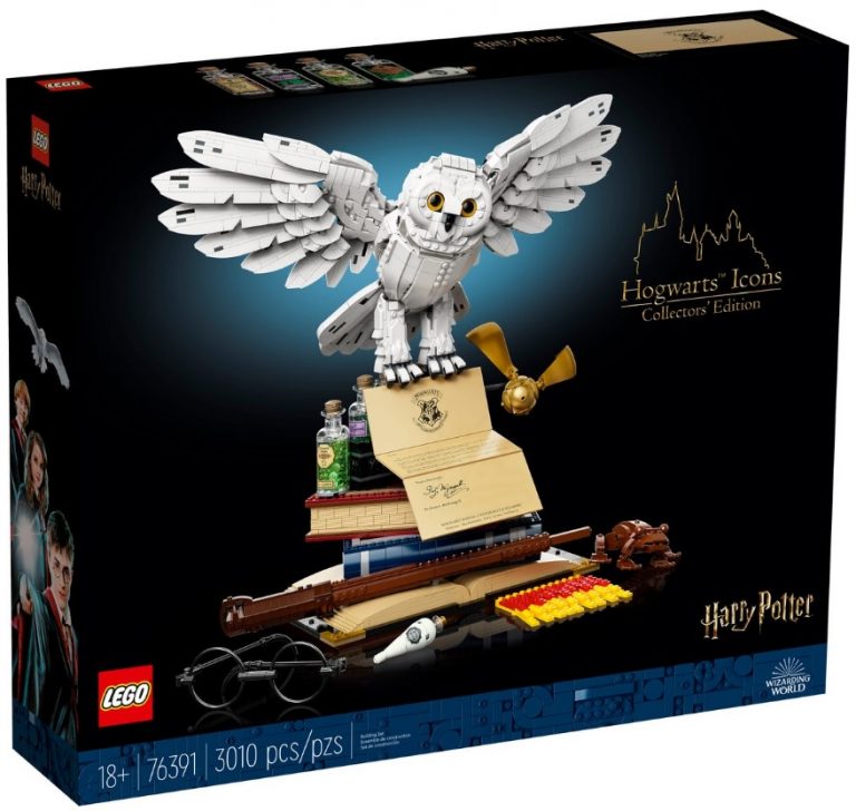 LEGO Harry Potter Wizarding World 76391 Hogwarts Icons Collectors' Edition Front Box (September 2021 Release Date)
