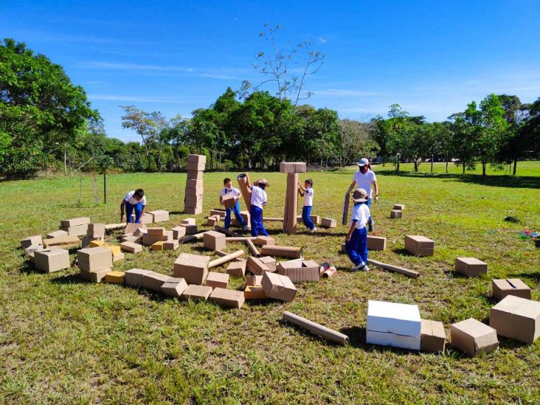 LEGO Foundation Play & Learn 2