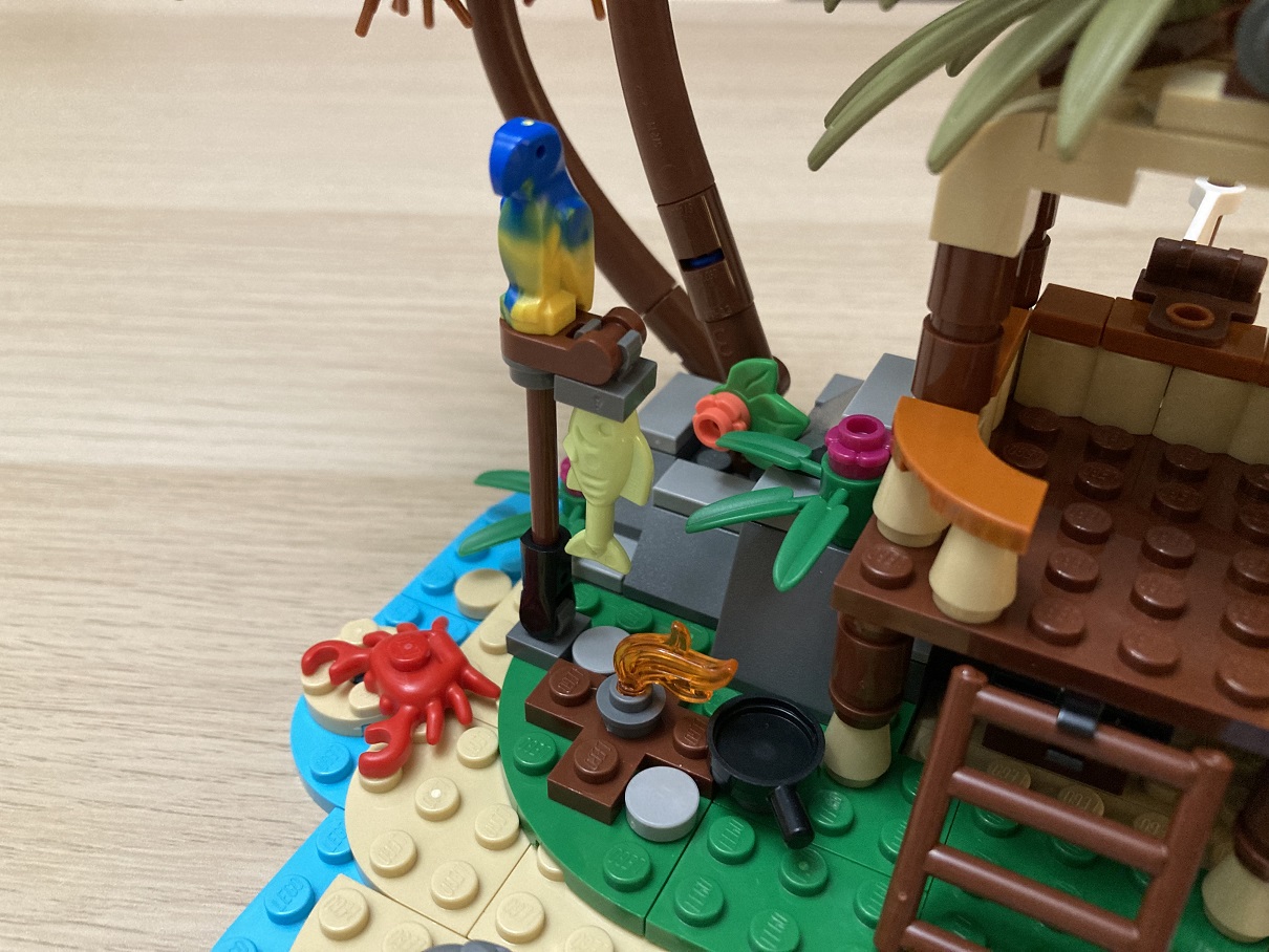 LEGO Ray the Castaway Promo Set 40566 : : Jeux et Jouets
