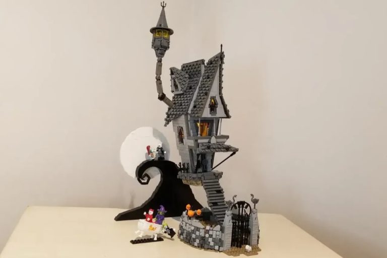 LEGO IDEAS Jack Skellington's House Project Creation by Laurgo23 Achieves 10 000 Supporters