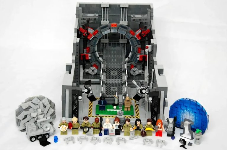 LEGO IDEAS Stargate SG1 Embarkation Room Project Creation by Starbrick_SG1 Achieves 10 000 Supporters