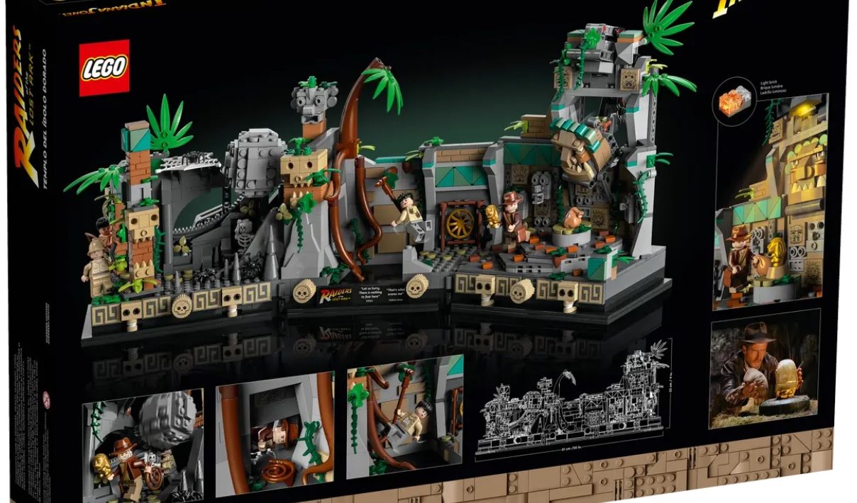 LEGO Indiana Jones Temple of the Golden Idol Set (77015) Toys - Zavvi UK