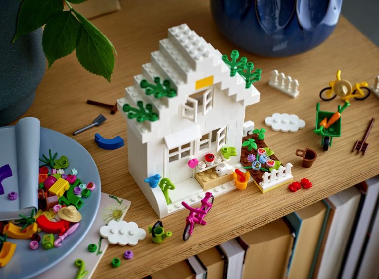 LEGO 40606 Spring Fun VIP Add-On Pack GWP 2023 April
