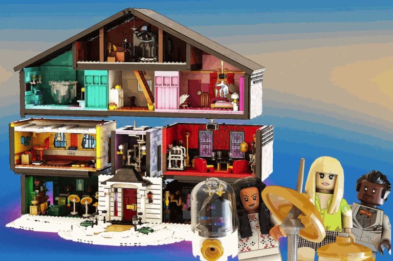 LEGO IDEAS Taylor Swift Lover House Project Creation by Water Leaper