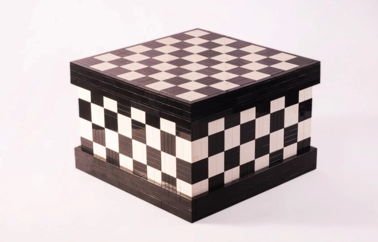 LEGO IDEAS Chessmaster Project Creation by CalebMiranda Achieves 10 000 Supporters