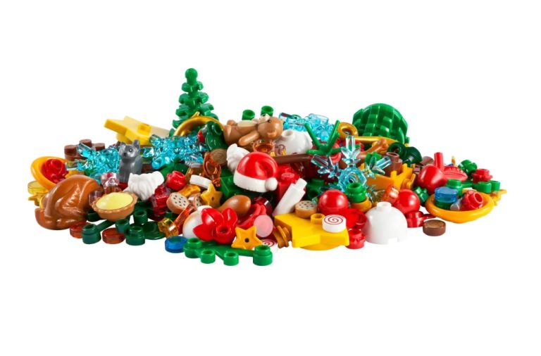 LEGO 40609 Christmas Fun VIP Add-On Pack GWP LEGO Insiders Promotion 2023