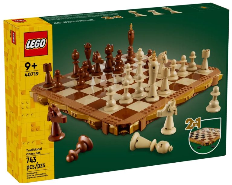 LEGO 40719 Traditional Chess Set Summer June 2024 Front Box