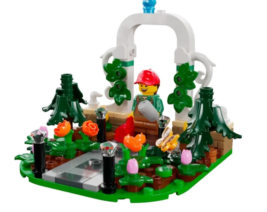 LEGO 5009005 Entrance Gate Botanical GWP November 2024 Set Images Upcoming Gift Promotional Set Toys N Bricks