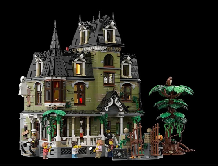 LEGO Halloween House Project Creation by Castor-Troy Achieves 10 000 Supporters