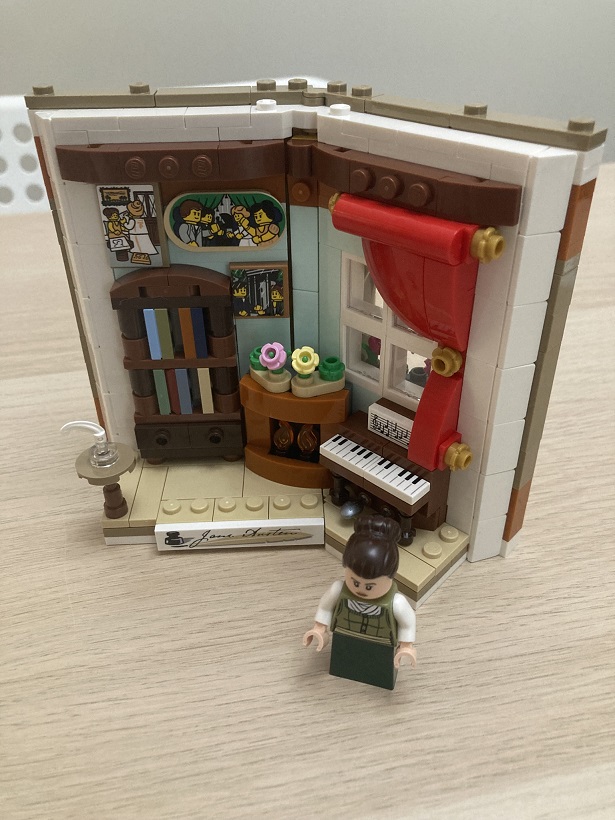 Review] 18+ LEGO 40766 Tribute to Jane Austen's Books GWP Promo Set -