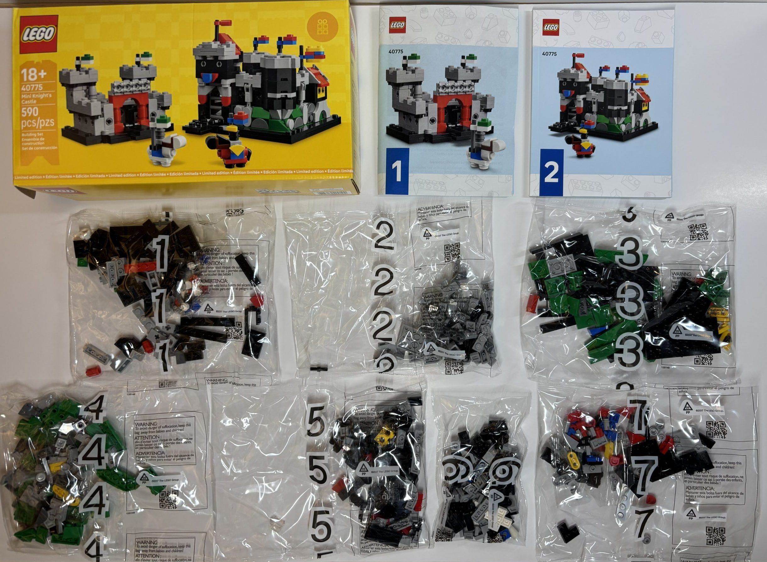 Review] LEGO 40775 Mini Knight's Castle GWP: Black Friday Weekend